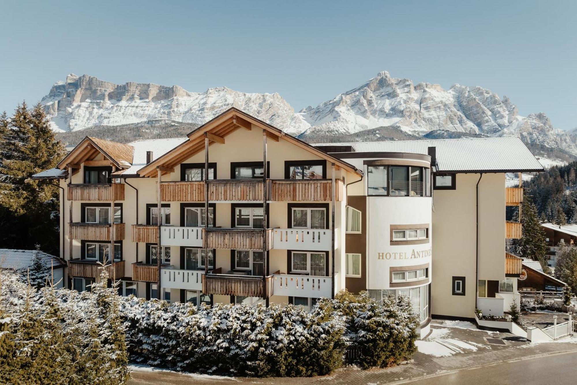 Hotel Antines La Villa  Eksteriør bilde
